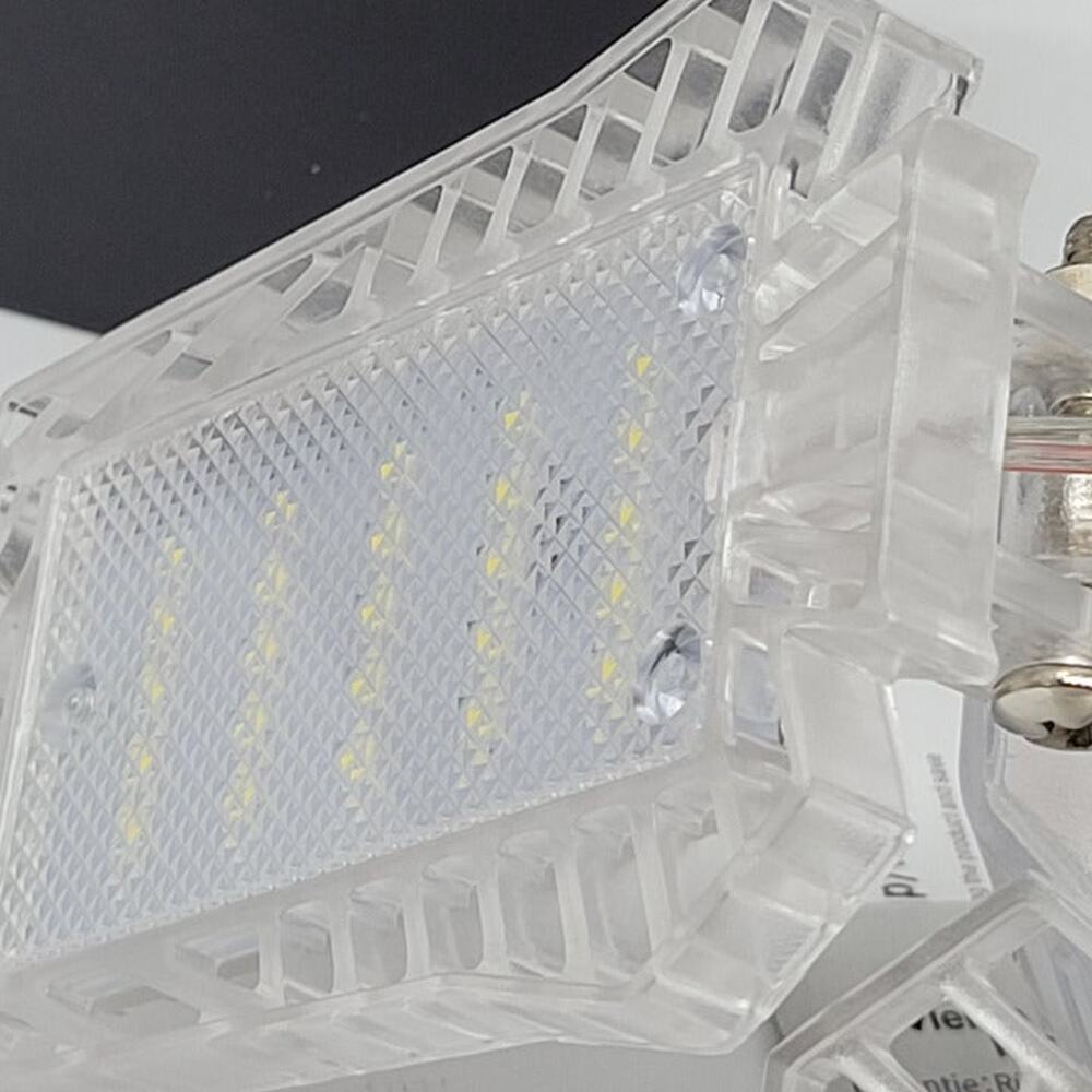 Agokud 100 Transparent Led Garage Lights. 5 adjustable panels. New, open box. - Picture 10 of 10